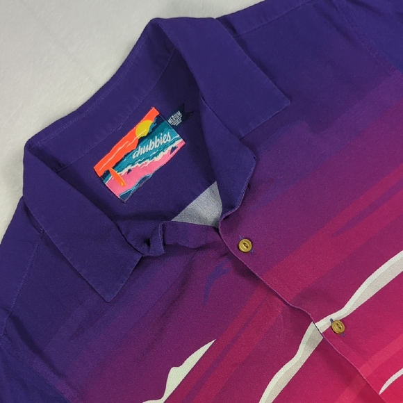 chubbies Other - Chubbies Beach Surf Scene Lightweight Mens Short Sleeve Button-down‎ Mens Medium